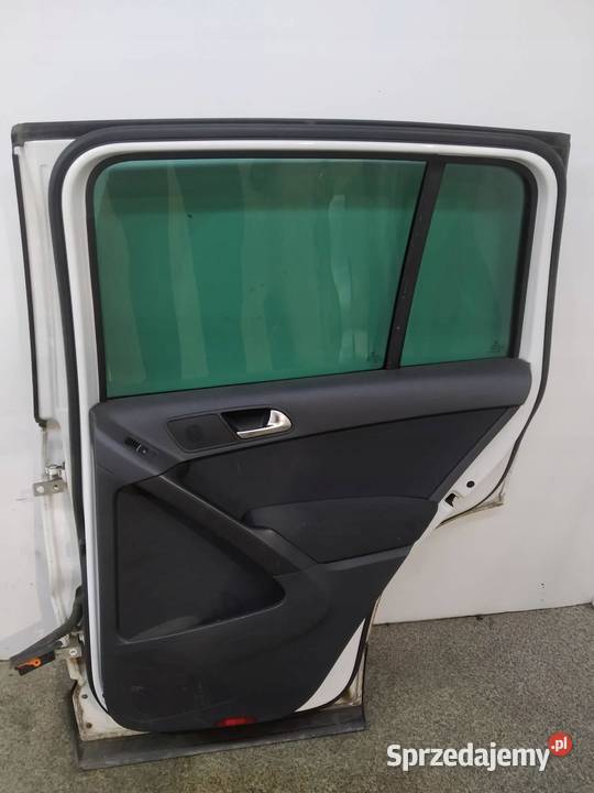 DRZWI PRAWE TYŁ BIAŁE VW Volkswagen Tiguan I