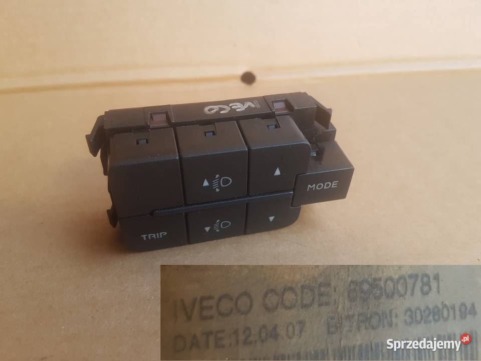 Iveco Daily 4 0611 panel włącznik sterowania wyposażenie elektryczne Części dolnośląskie Legnica