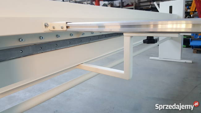 Gilotyna nożyce gilotynowe do blachy 2550 mm 12