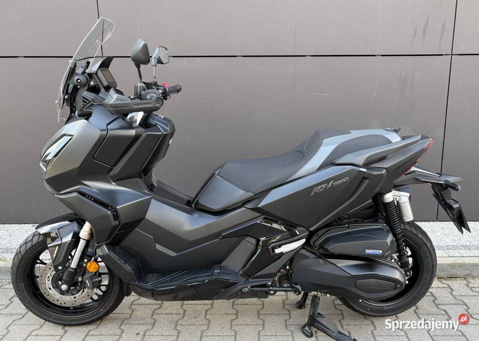 HONDA ADV350 Salon Nowy
