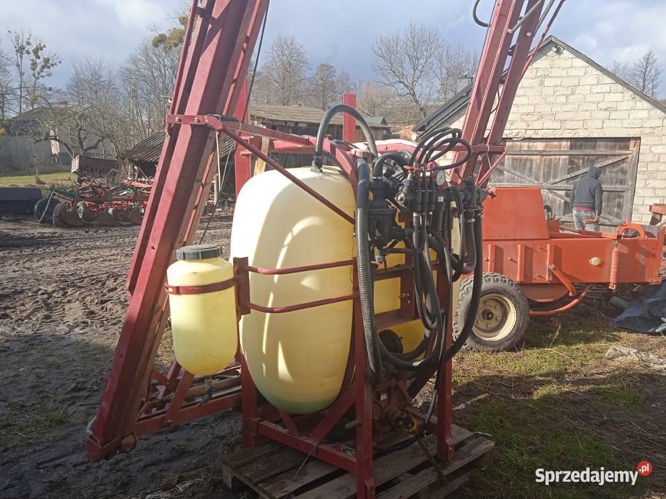 Opryskiwacz hardi 1000l Niedarczów Górny-Kolonia