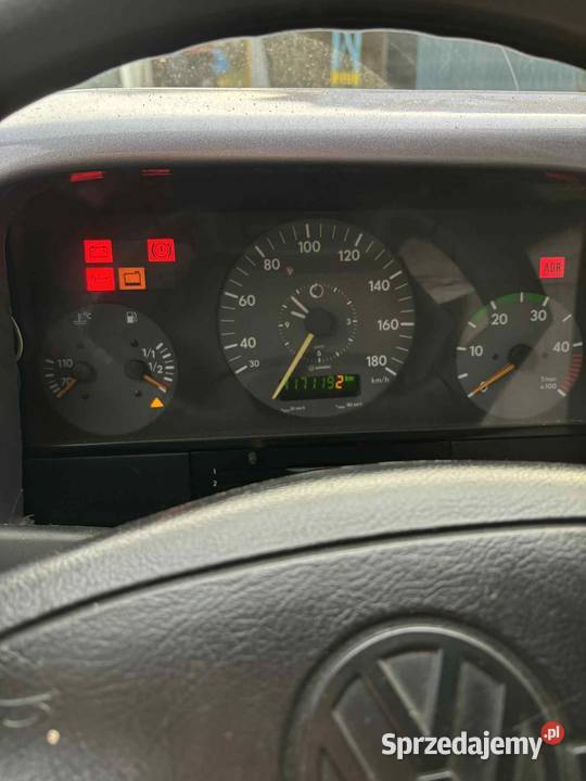 Sprzedam Rok produkcji 1999 Niedośpielin