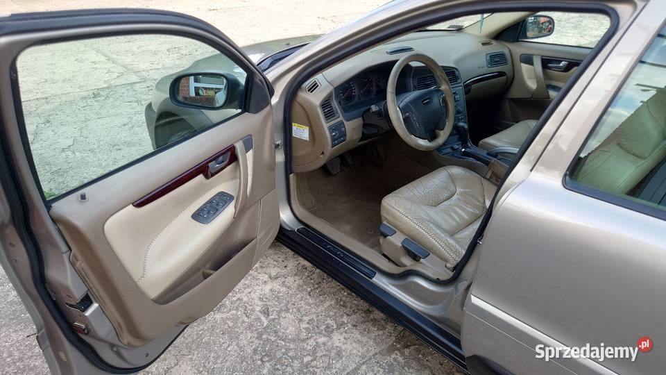 VOLVO XC70 24T Mogilno