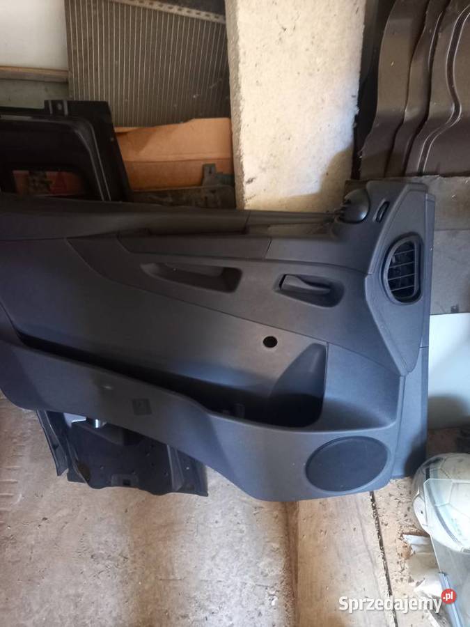 Szyba lewa mercedes Atego Axor Rzeszów