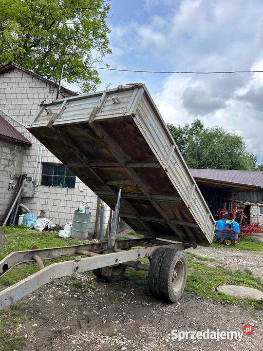 Przyczepa nieuszkodzony