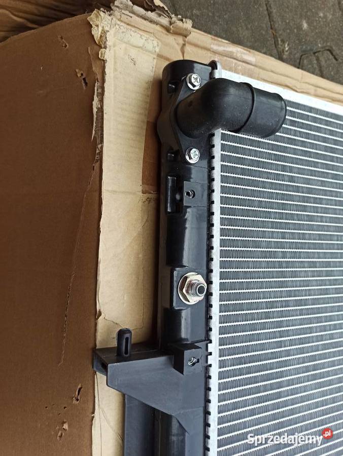 Nowa chłodnica wody Mitsubishi L200 Triton Bestwina