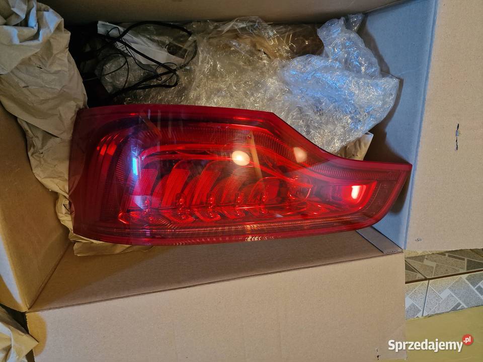 Lampy tył audi q7 4l fl instalacja do przed fl osobowe Lampy tylne Skoczów