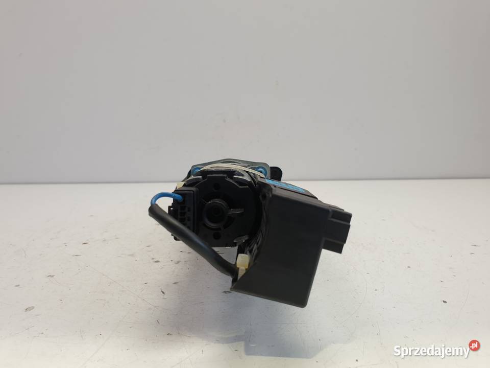 VW Passat B6 KOMBI SIŁOWNIK KLAPY lewy lubelskie Chełm