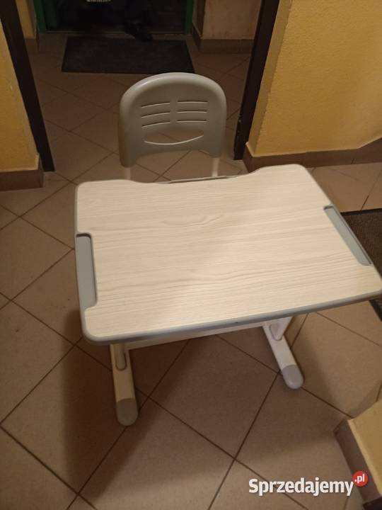 Biurko z krzesłem dziecka Brodnica