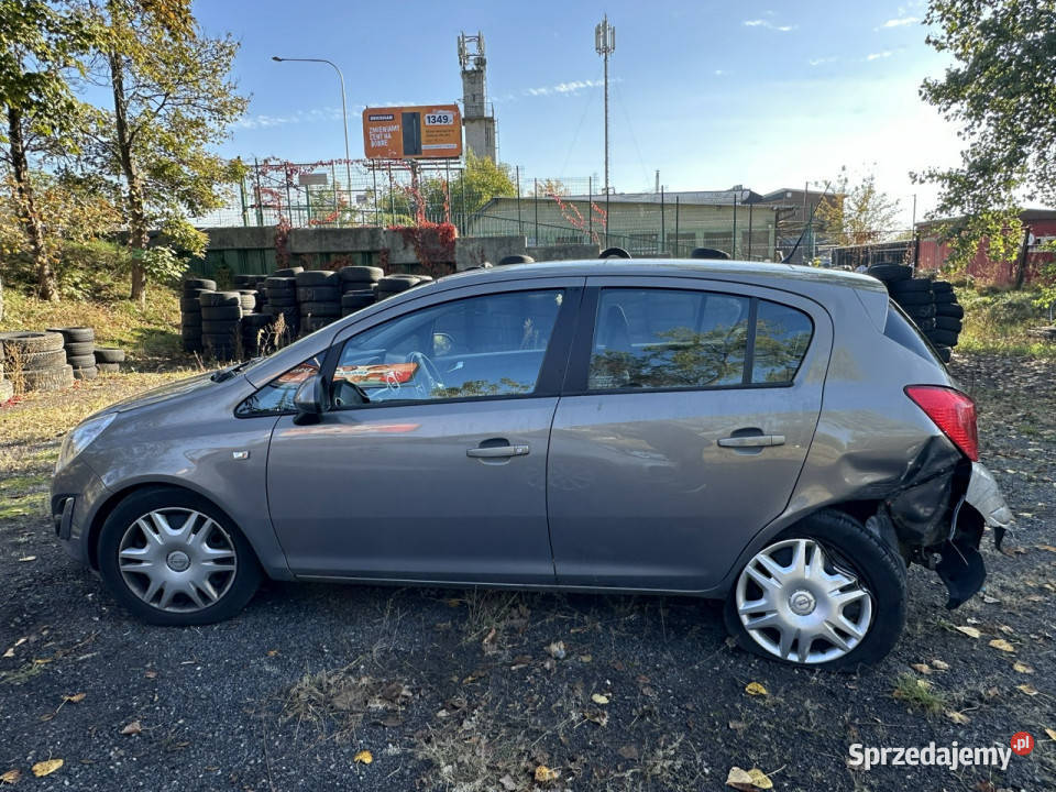 Opel Corsa 12 86Pół automatSalon PolskaII WŁ 33 automatyczna
