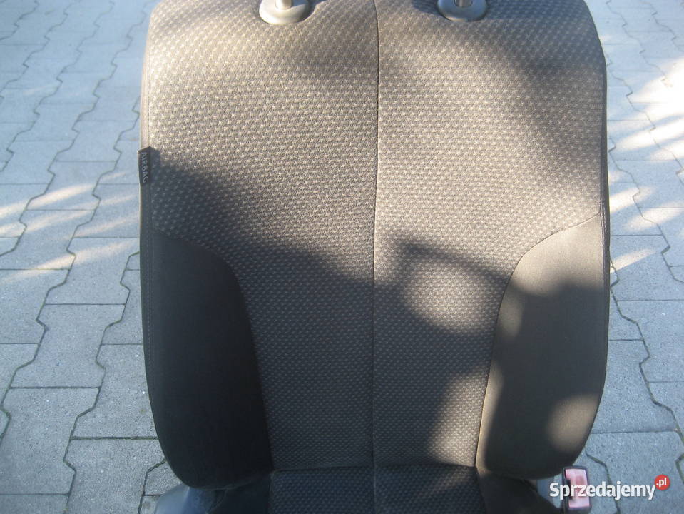 vw passat b6 0510r siedzenie fotel przód prawe osobowe Rakoniewice
