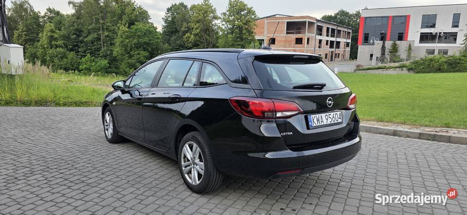 Opel astra K 15 122 automat czarny małopolskie Wadowice