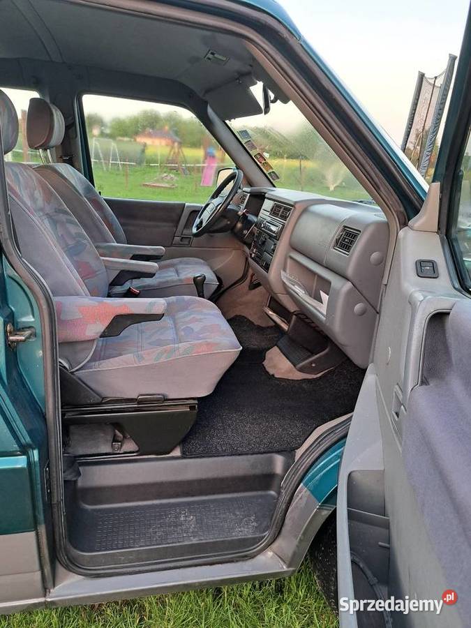 VW T4 Multivan 20 benzyna 1995r Klima Oleśnica sprzedam