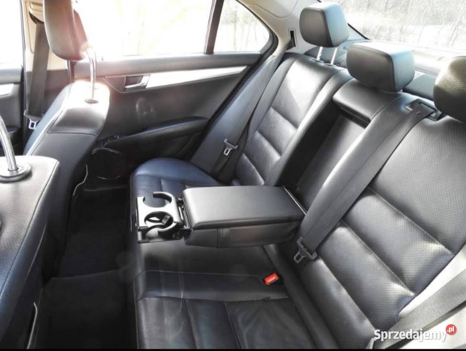 Mercedes Benz C180 CGi Rok produkcji 2010 Sieradz sprzedam
