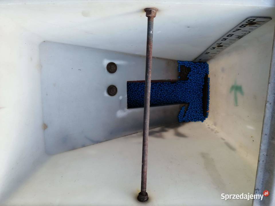 Siewnik do buraków GAMA Kajetanówka