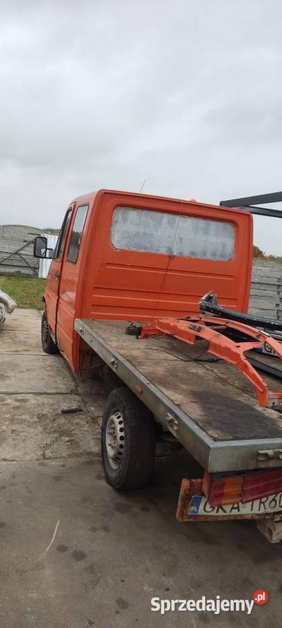 MercedesBenz Sprinter 208D platforma