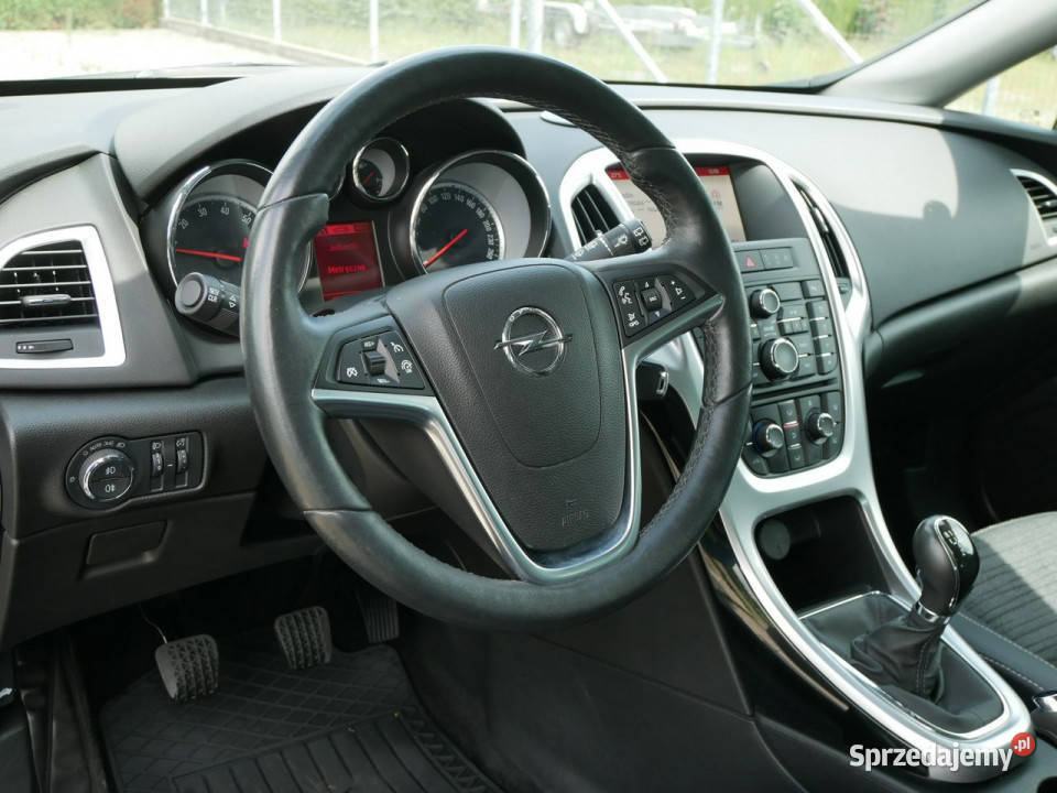 Opel Astra 14T 120 Eu5 Edition Grzana kierownica manualna
