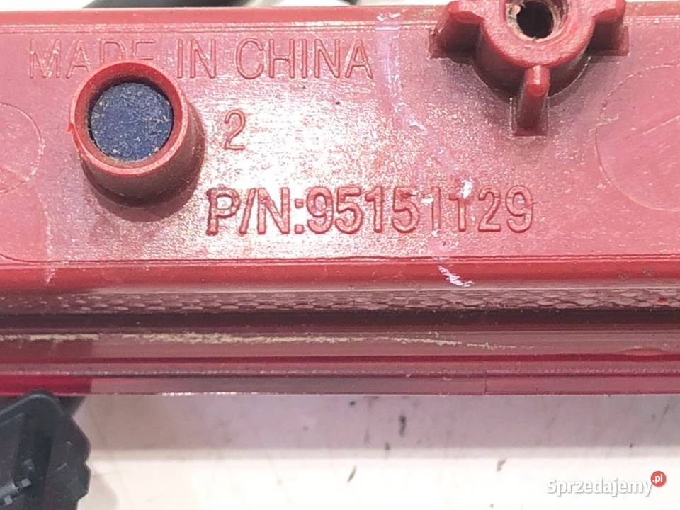 LAMPA ŚWIATŁO STOP OPEL MOKKA 95151129 Crossover osobowe