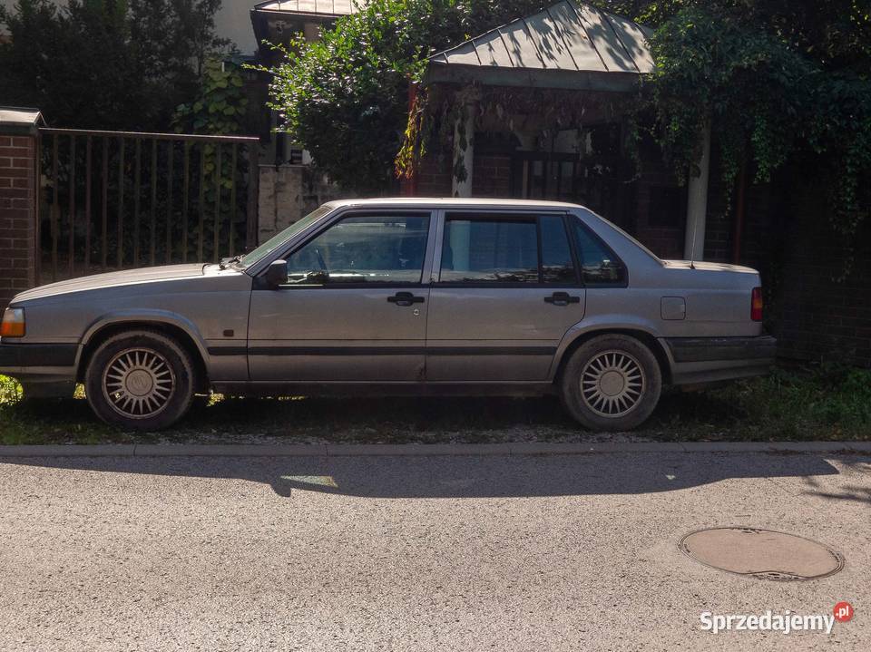 Sprzedam Volvo 940 1992 r sprawny zarejestrowany Seria 900 mazowieckie Raszyn
