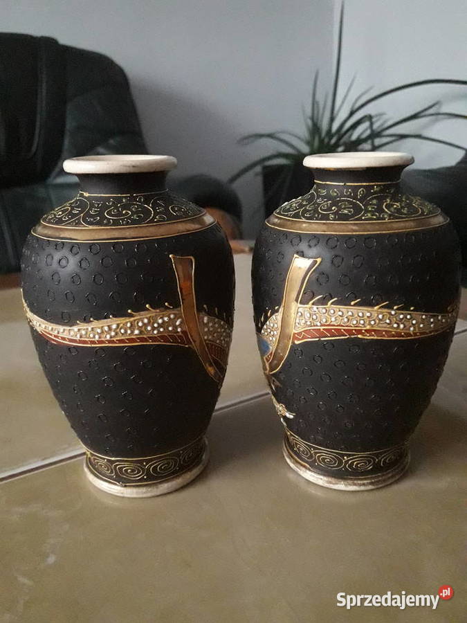 Antyczny komplet wazoników Satsuma Japonia lata Janów Lubelski sprzedam
