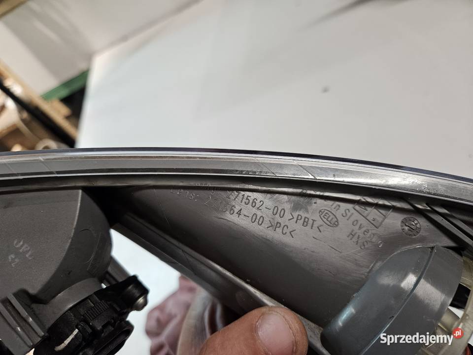 CITROEN C5 III 08 HALOGEN PRAWY PRZÓD 27156200 Międzychód