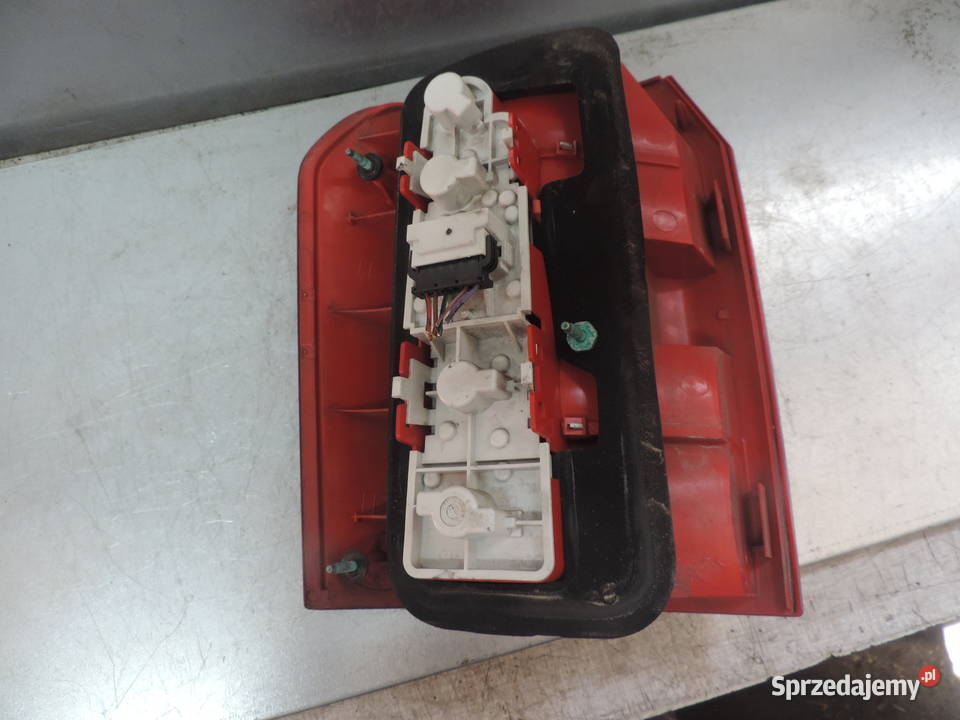 LAMPA PRAWY TYŁ AUDI A2