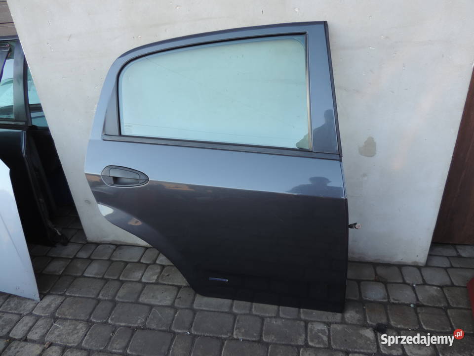 FIAT GRANDE PUNTO 5D DRZWI PRAWY TYŁ 634C Rok produkcji 2007 Nowy Sącz