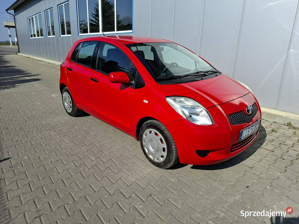 Toyota Yaris 13 benzyna na łańcuchu 5 drzwi Hatchback