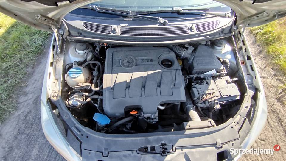 Sprzedam SKODA FABIA II kombi 16 tdi