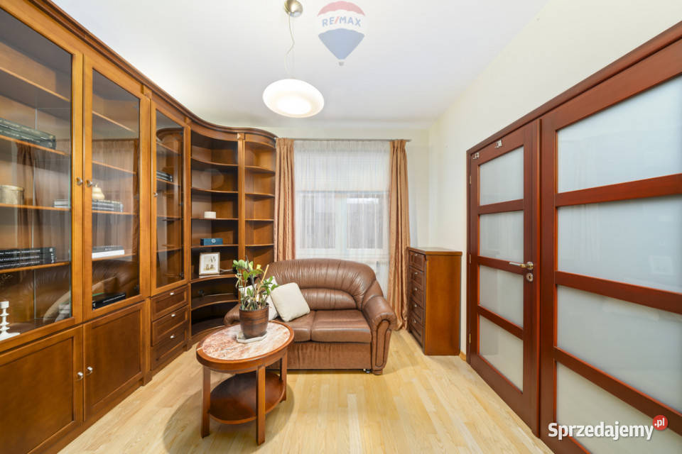 przestronne M4 Praga Południe