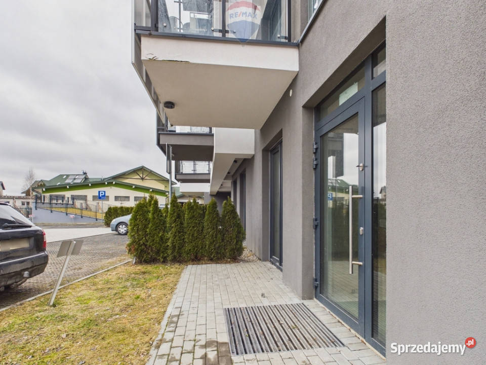 Lokal do wynajęcia 25m2 Nowy Targ sprzedam