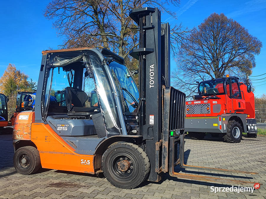 Wózek widłowy Toyota 028FGF25 25 t triplex 6 m Wózki widłowe Kęty