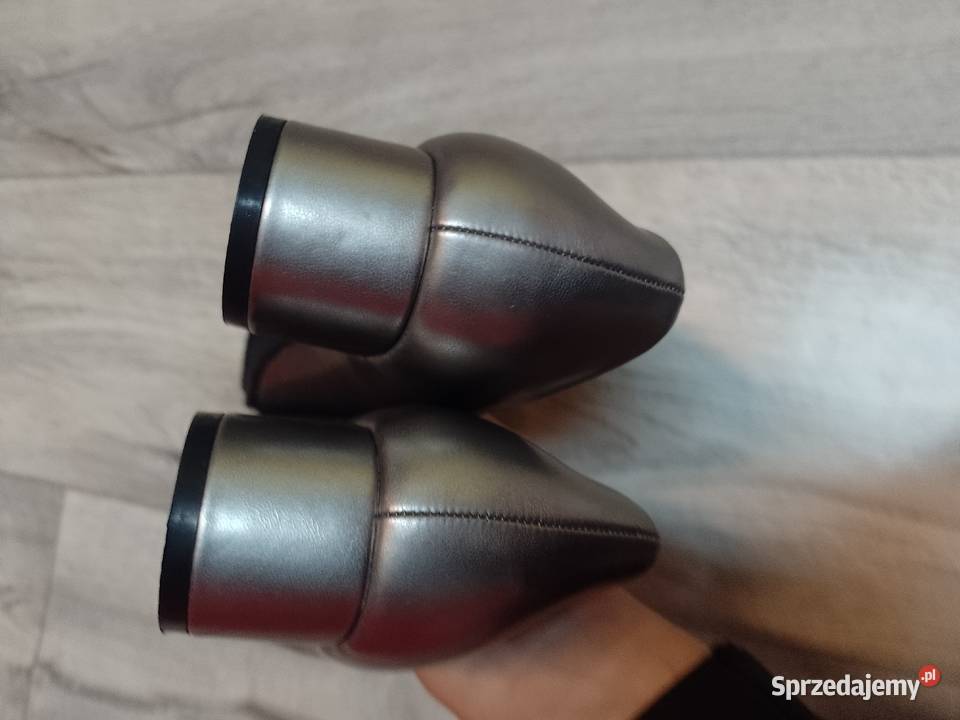 40 Srebrne metaliczne niskie czółenka wieczorowe inna Kraków sprzedam
