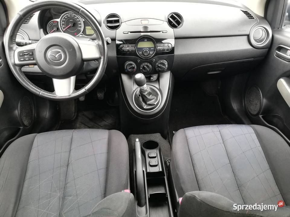 Mazda 2 II 13 16V BenzynaKlima 75KM