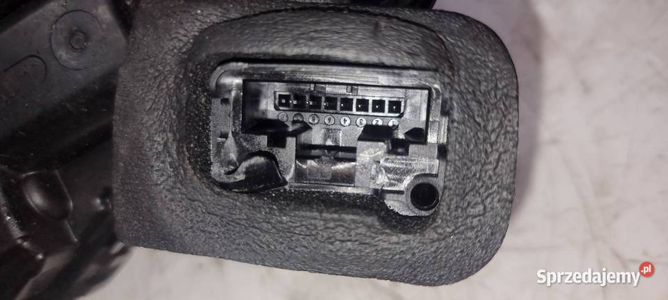 ZAMEK DRZWI LEWY PRZÓD VOLKSWAGEN CRAFTER II 7C Lipno