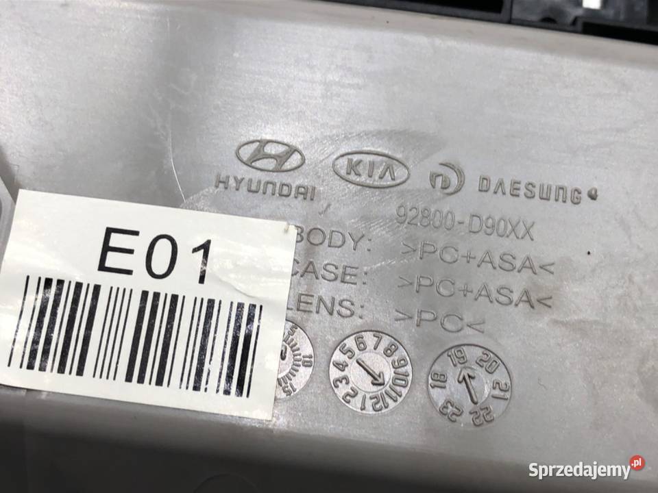 LAMPA SUFITOWA KIA SPORTAGE IV 92800D9010ED SUV sprzedam