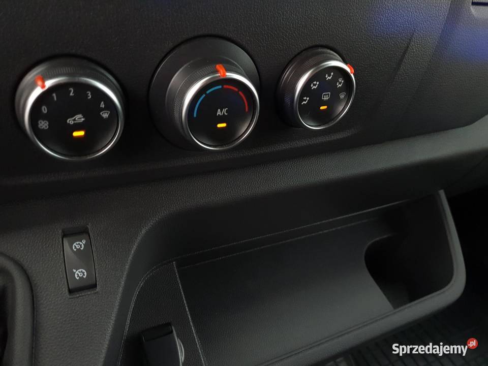 RENAULT Master dCi L3H2 135 manualna sprzedam