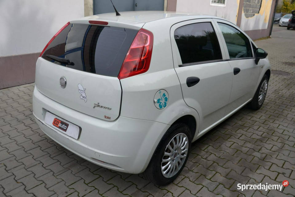 Fiat Grande Punto 12 benzyna 70 NISKI PRZEBIEG 4/5 Kęty