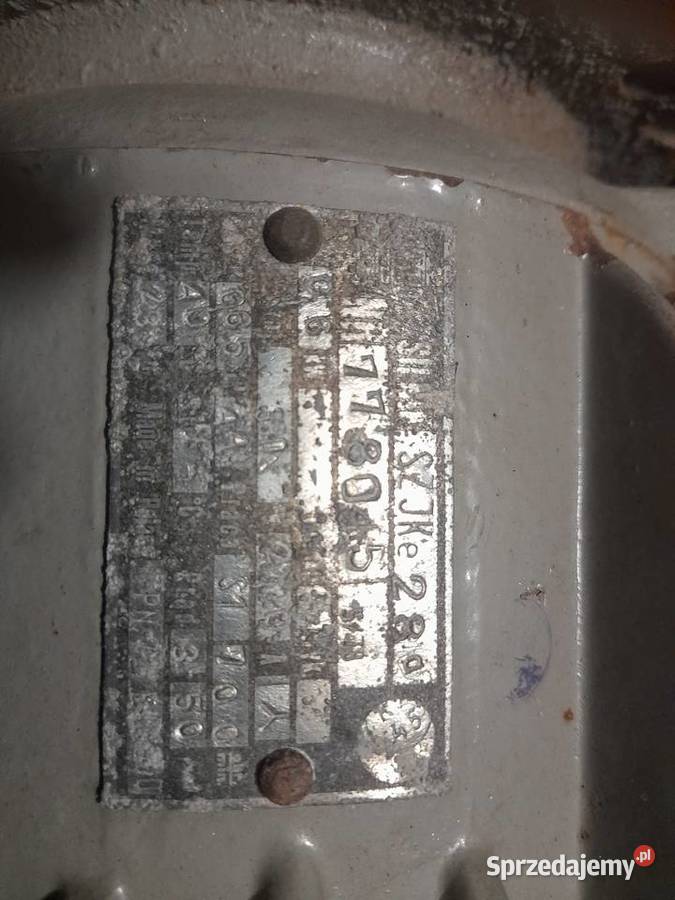 Wolnoobrotowy silnik 11 kw Pozostałe