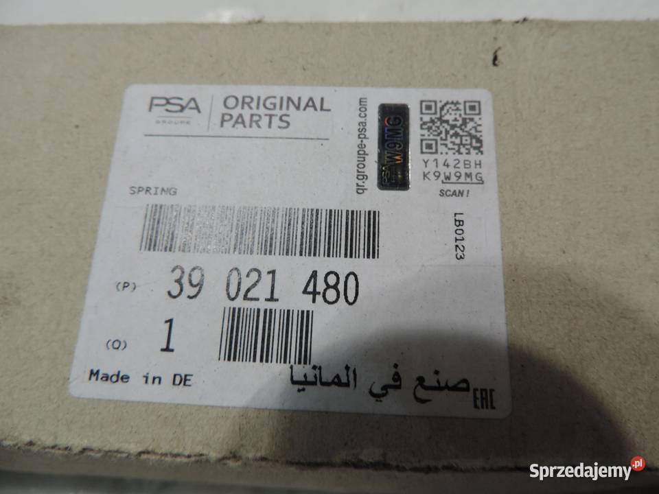 Teleskop siłownik klapy Opel Astra K 5 39021480