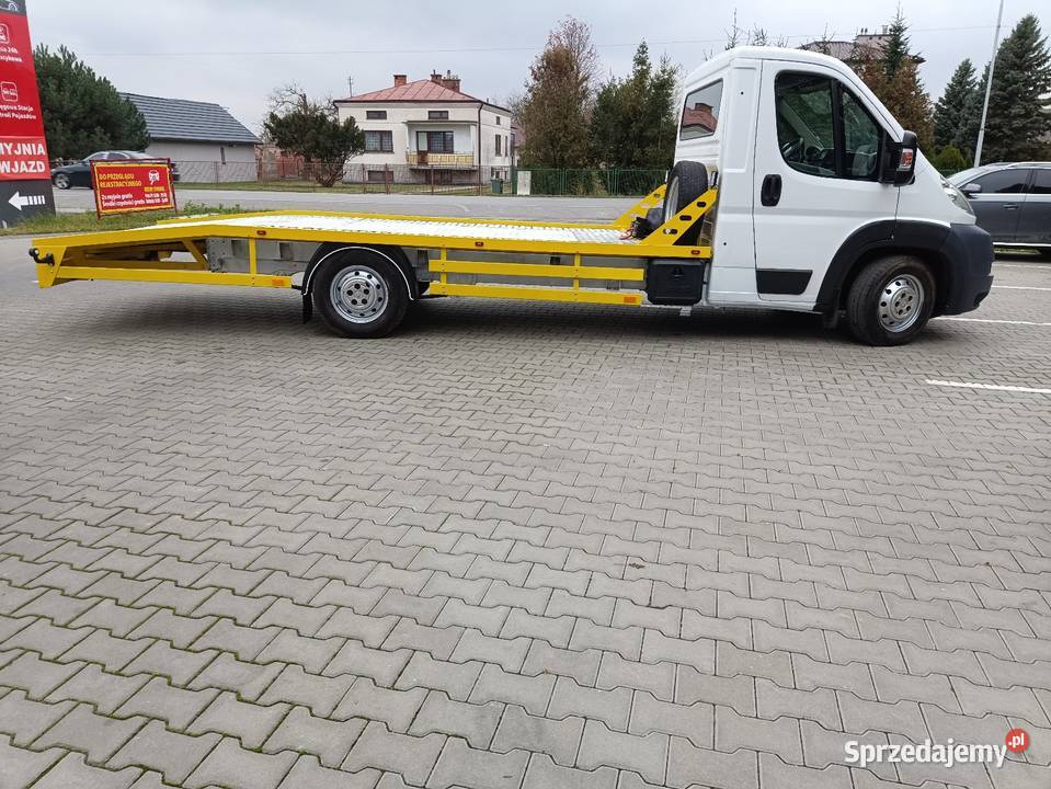 Auto laweta Peugeot boxer 30 diesel ładowności ABS Jarosław