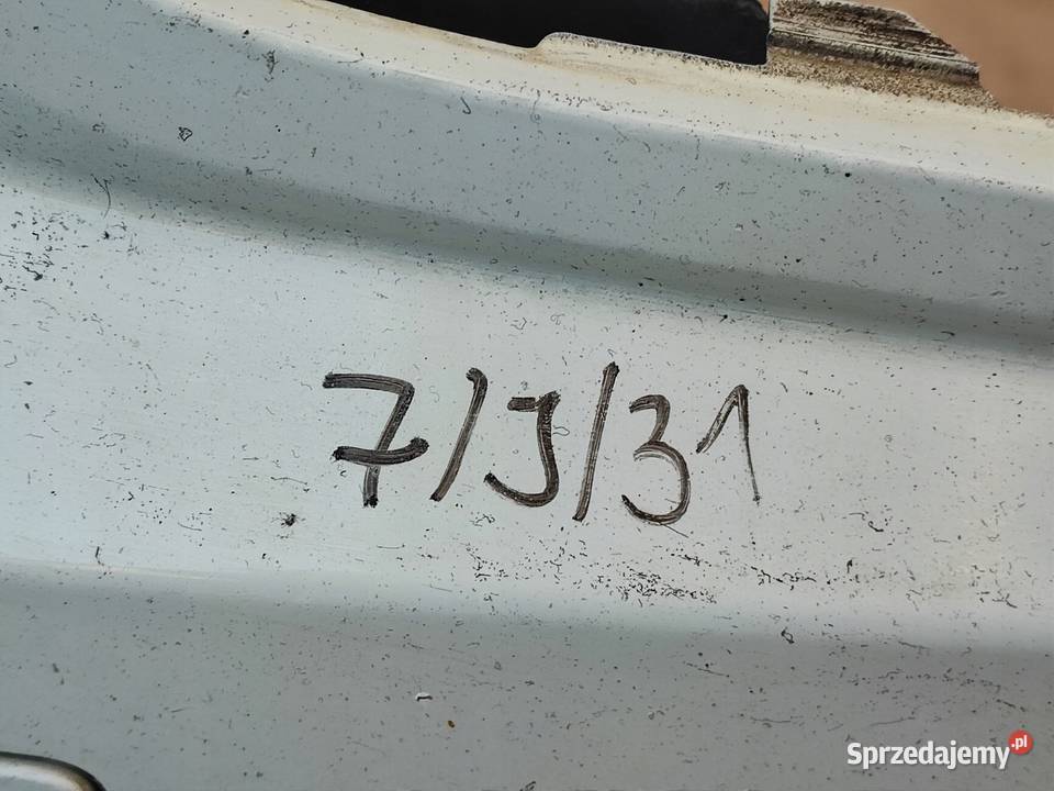 MERCEDES W204 09r zderzak przód osobowe Kielce