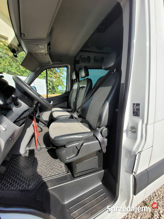 Pojedynczy fotel kierowcy do busa ze schowkiem Bełchatów