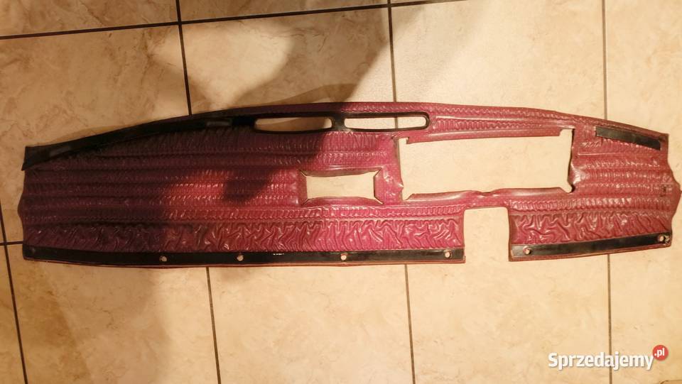 Fiat 126p FL tapicerka deski rozdzielczej Deski rozdzielcze, konsole Tarnobrzeg