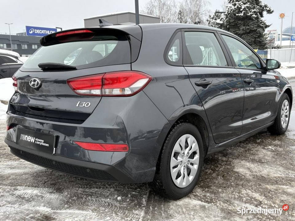 HYUNDAI i30 2021r Salon