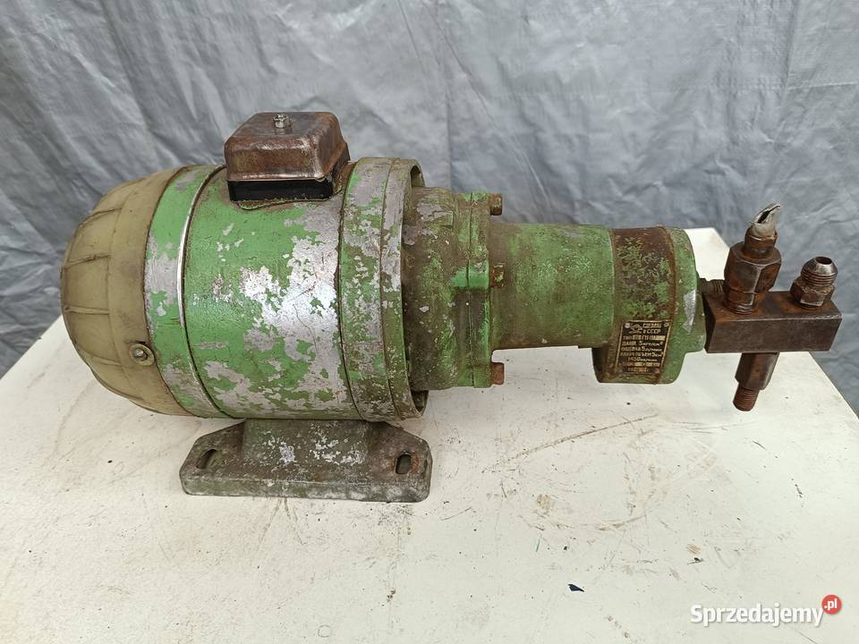 SILNIK 1450 OBRMIN ŁAPY Produkcja Bydgoszcz