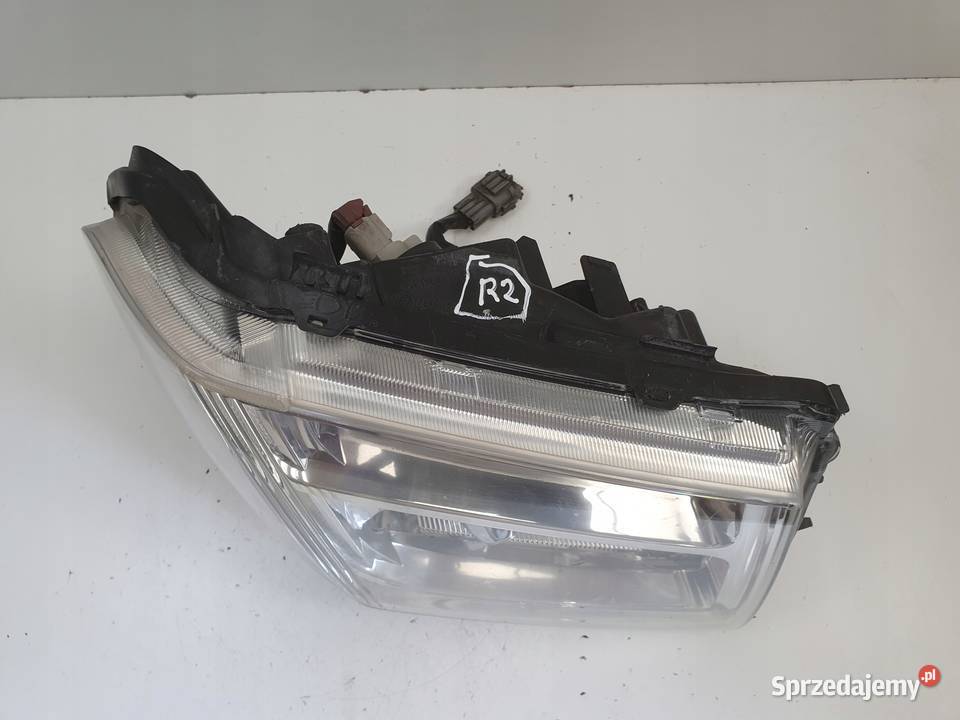 LAMPA PRAWA Nissan Pathfinder R51 Navara D40 III Rudka