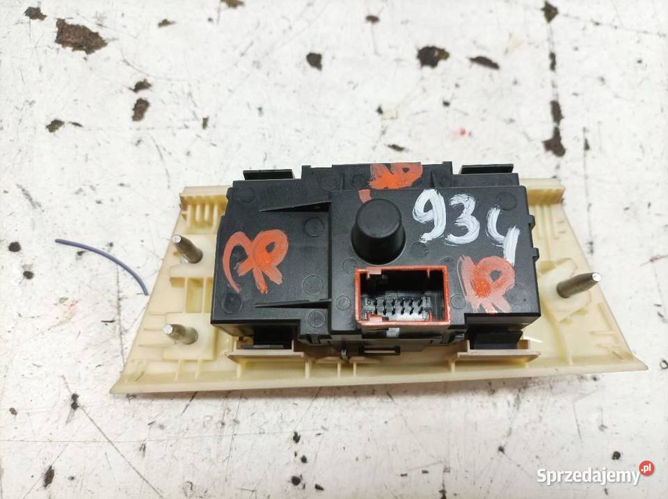 PRZEŁĄCZNIK ŚWIATEŁ 6932794 Bmw Seria 3 V