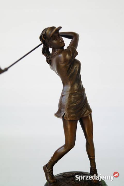 Figura z brązu rzeźba GOLFISTA gra w golfa wielkopolskie Gizałki