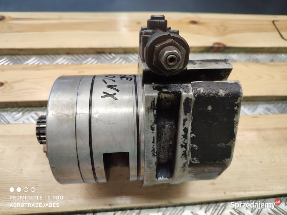 Pompa hydrauliczna P2VG1 12 30 30 68322 Case CVX Pozostałe Wilkowo sprzedam